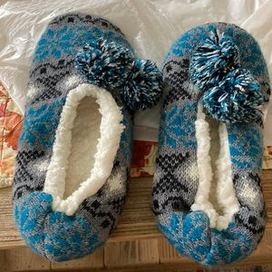 What, grey, blue, black Pom poms